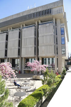 HMS Countway Library